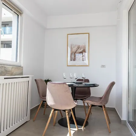 Spacious 1022