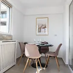 Spacious 1022