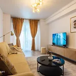 Spacious 1022