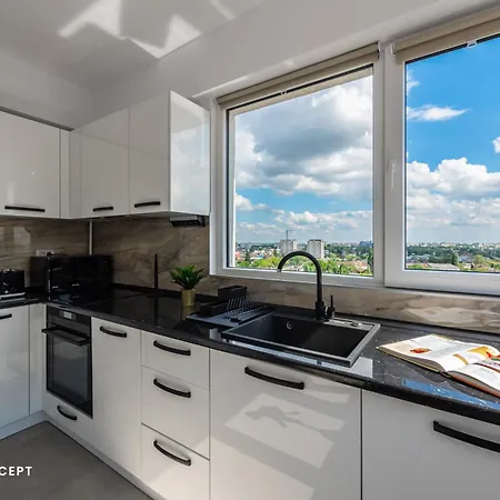 Spacious 1022 * Bucureşti