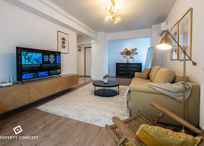Spacious 1022 *